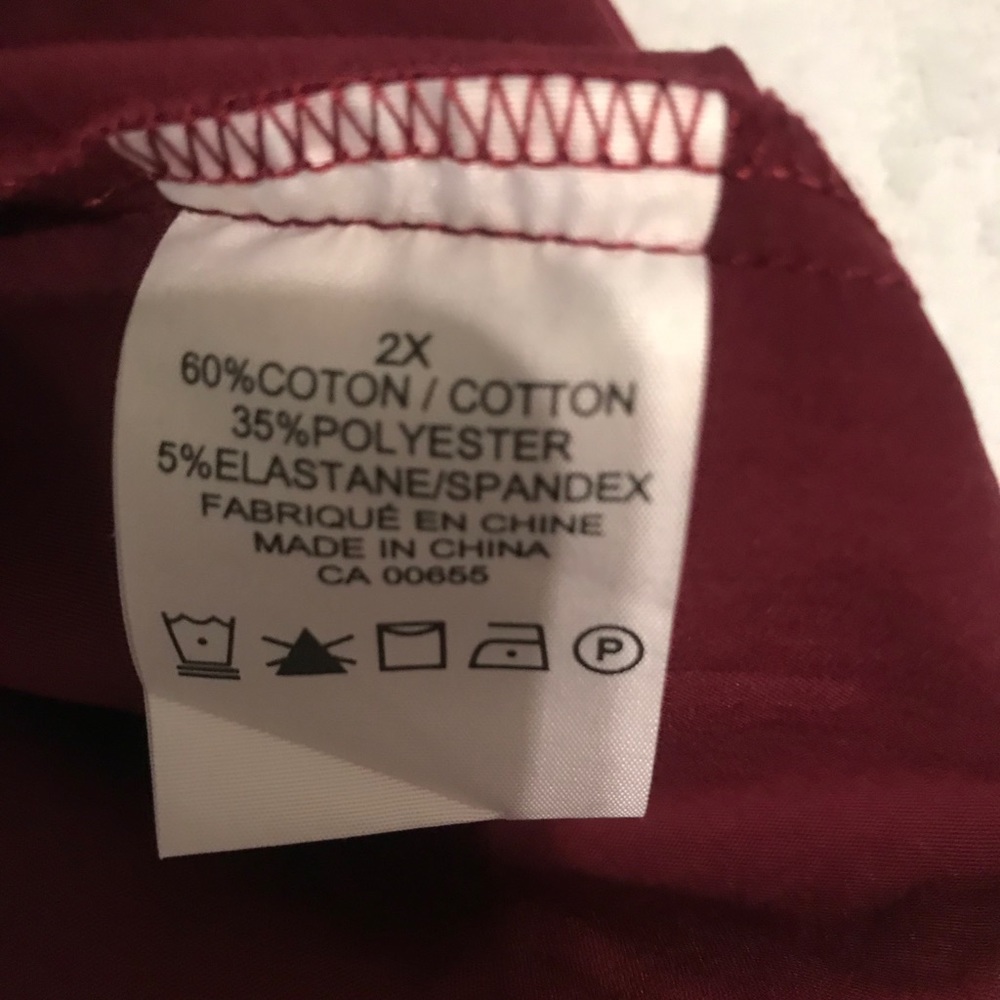 Maroon button down - Picture 4 of 5